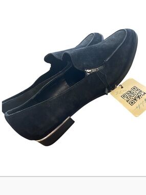 Tag & co black suede slip on preppy NWT shoes size 10